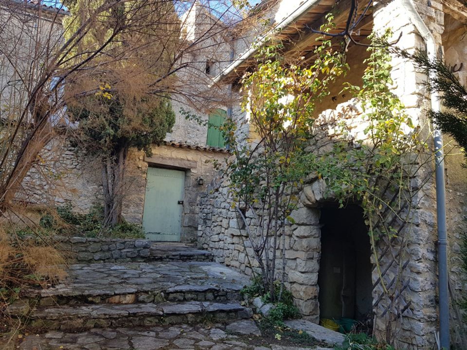Maison de village - Saint-Trinit, Vaucluse - photo 3