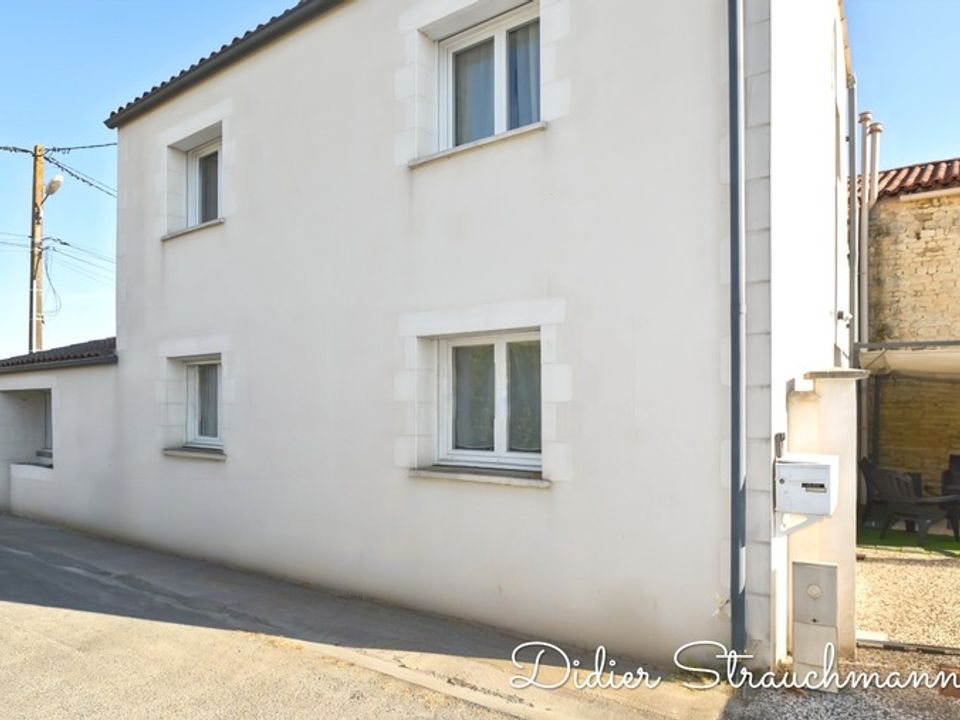 Landsbyhus i Aigrefeuille-d'Aunis, Charente-Maritime - bilde 3