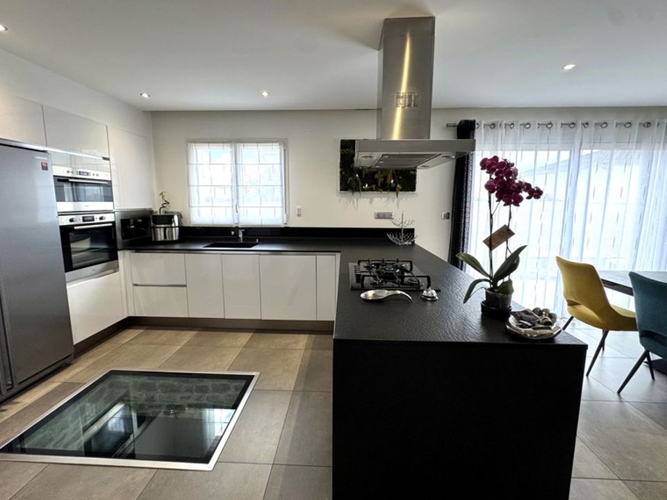Villa en Jonage, Rhone - foto 3