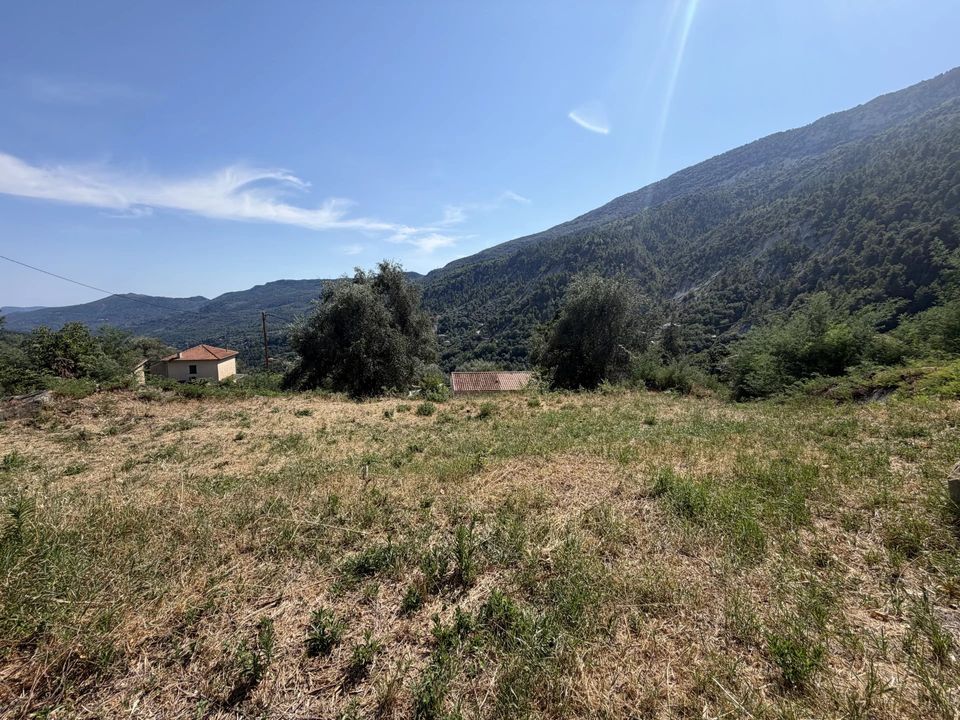Terra em Coaraze, Alpes-Maritimes - foto 2