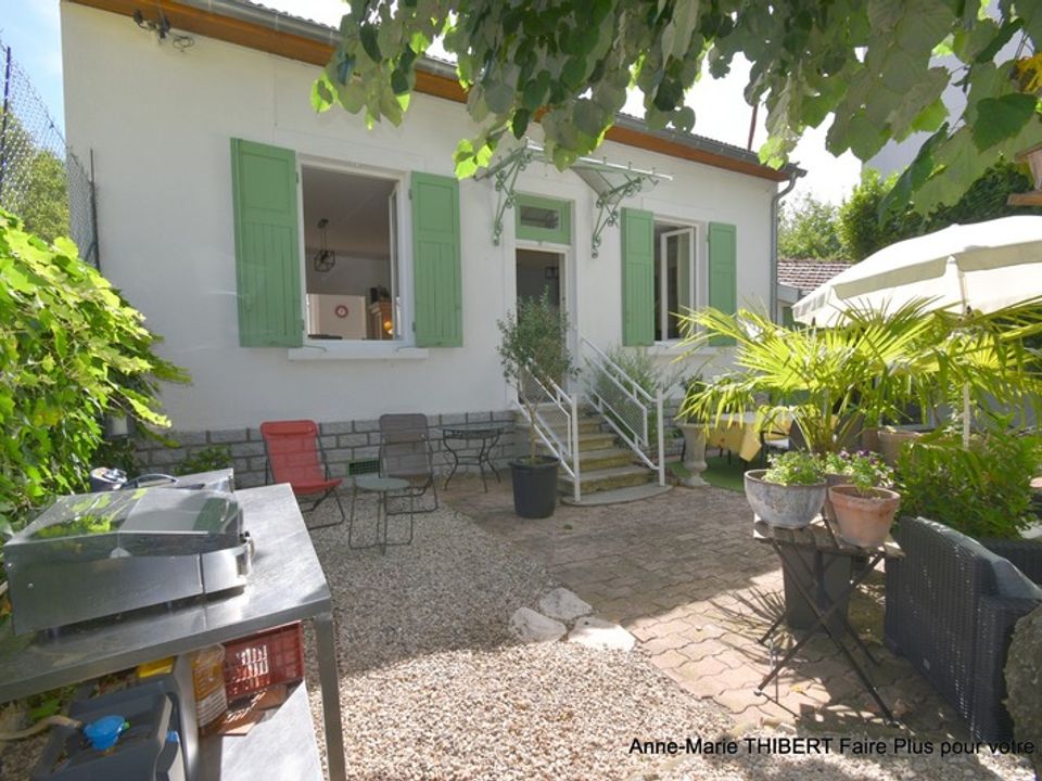 Haus in Villeurbanne, Rhone - Foto 4