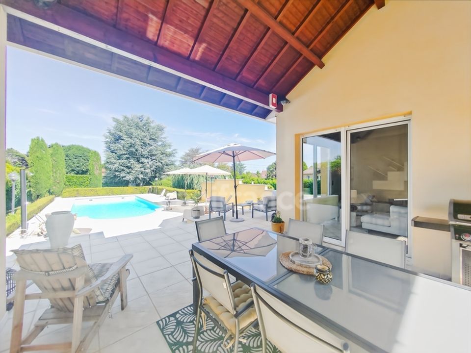 Villa in Tournus, Saone-et-Loire - foto 5
