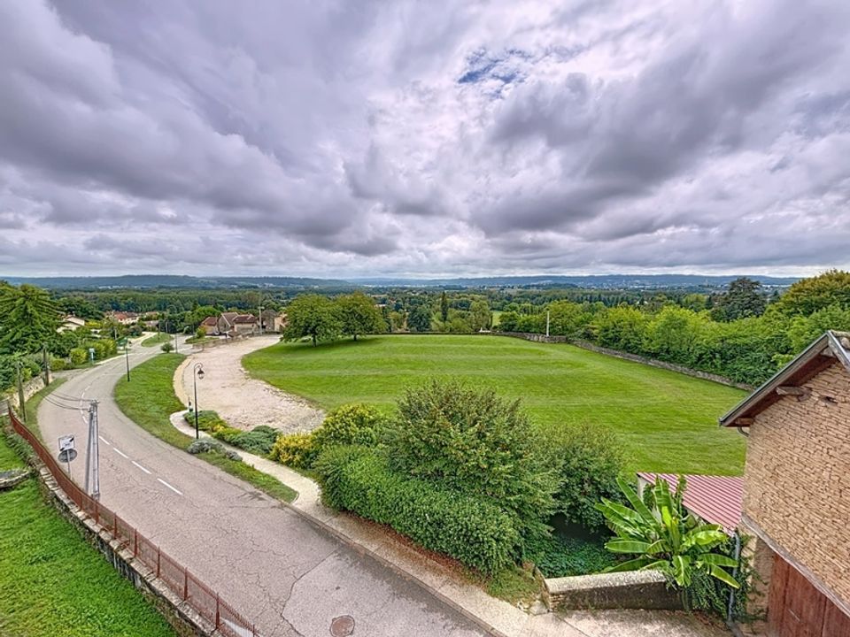 Apartamento em Saint-Marcel-Bel-Accueil, Isere - foto 1