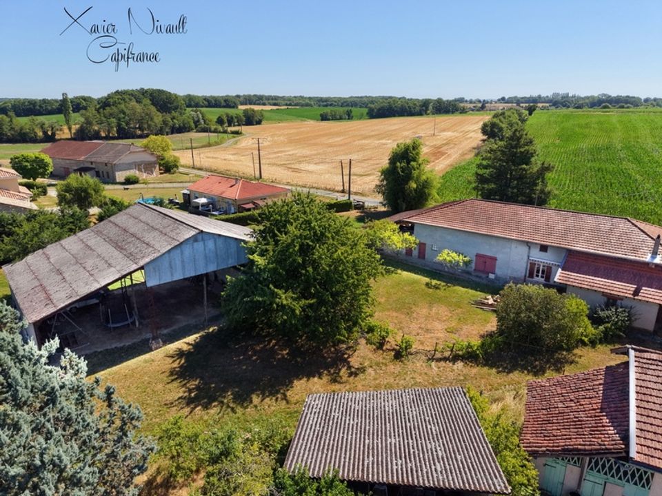 Villa em Montrevel-en-Bresse, Ain - foto 2