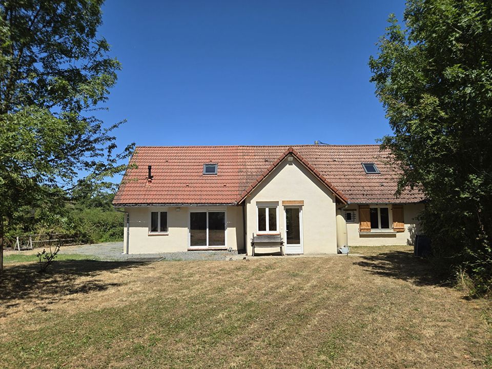 Villa in Lussac-les-Eglises, Haute-Vienne - foto 2