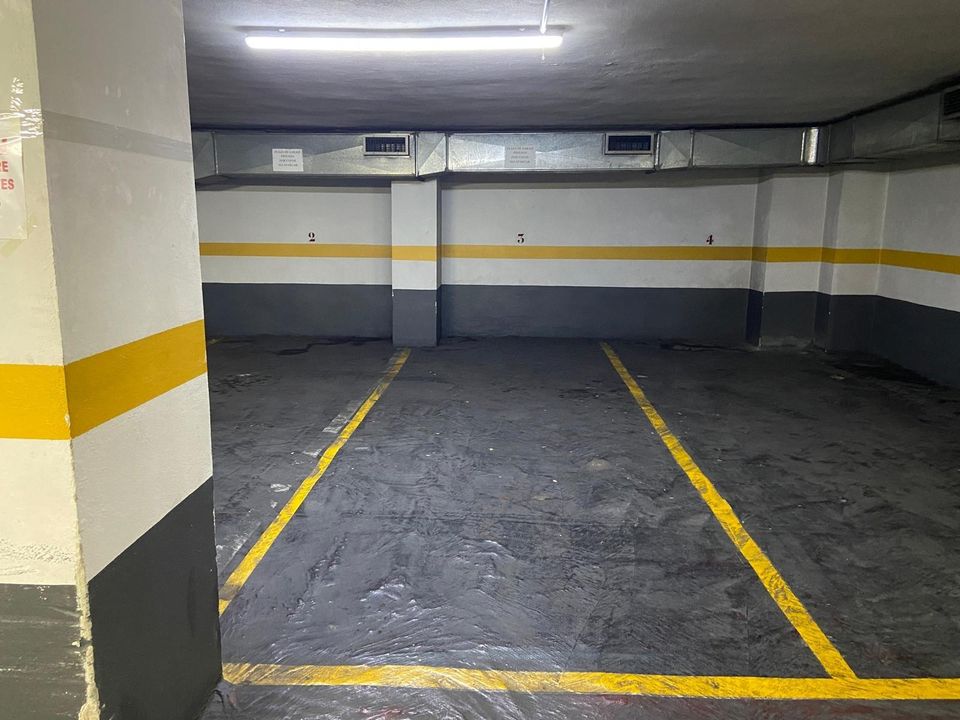 Garage i Valencia, Valencia - foto 1