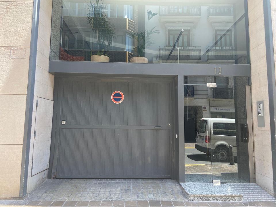 Garage i Valencia, Valencia - foto 3