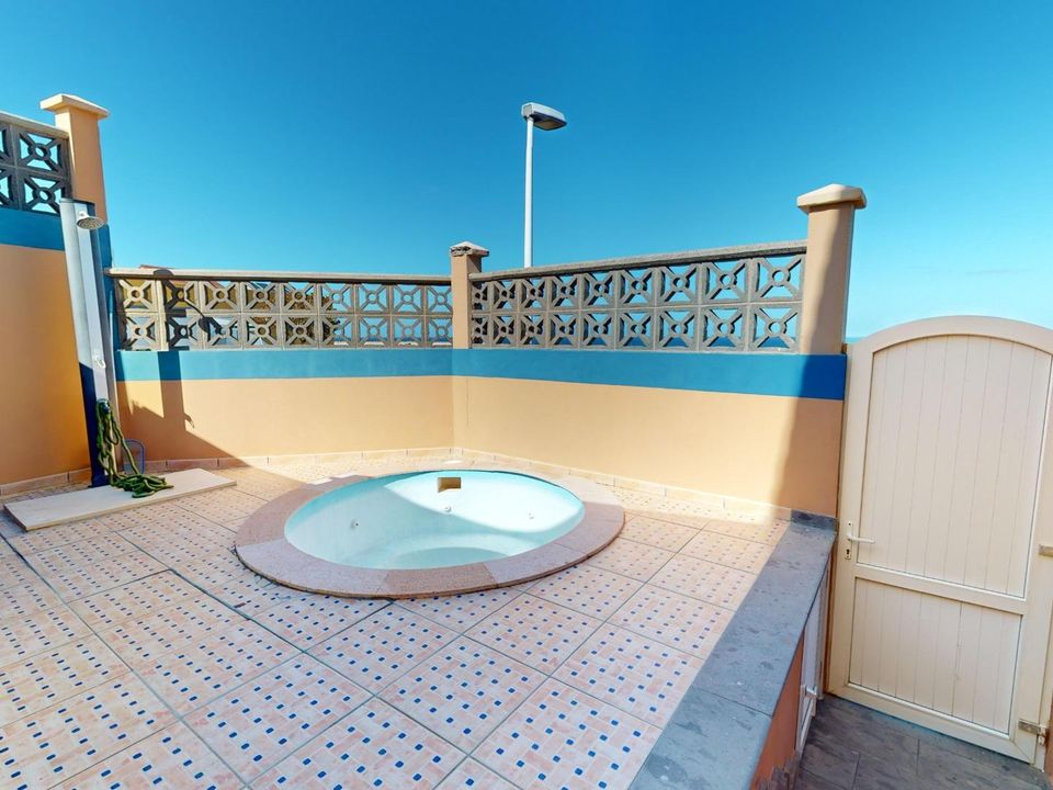Villa en Telde, Gran Canaria - foto 1
