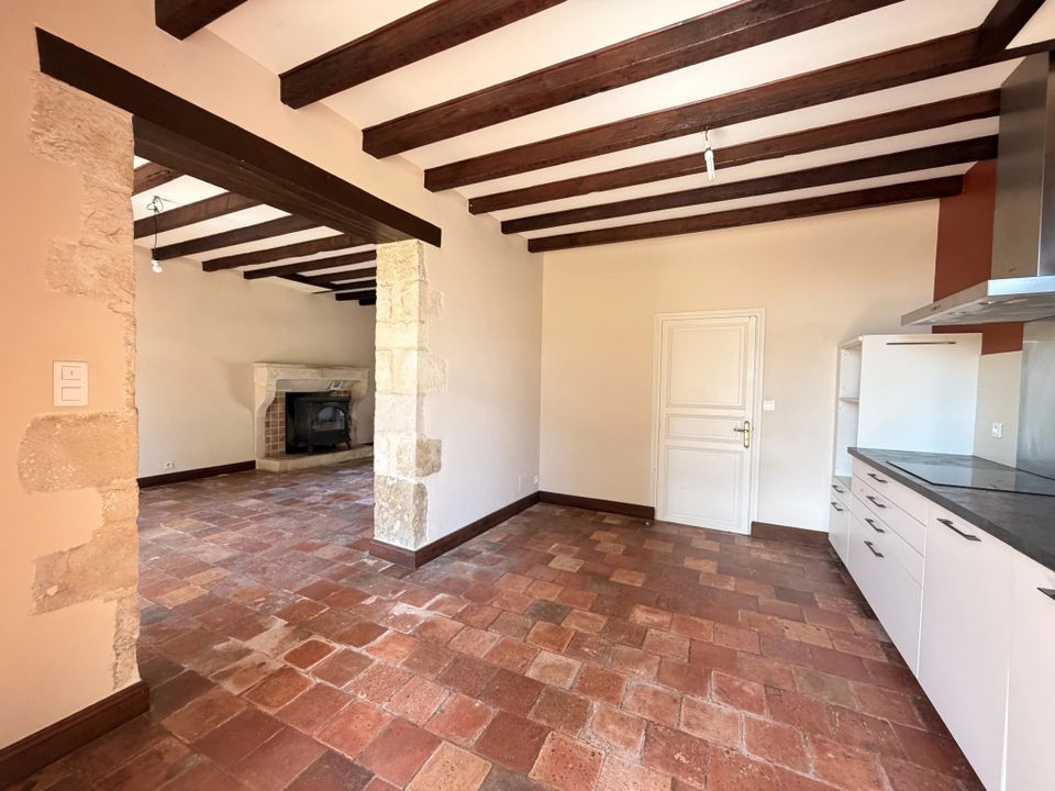 Villa - Ruffec, Charente - photo 3