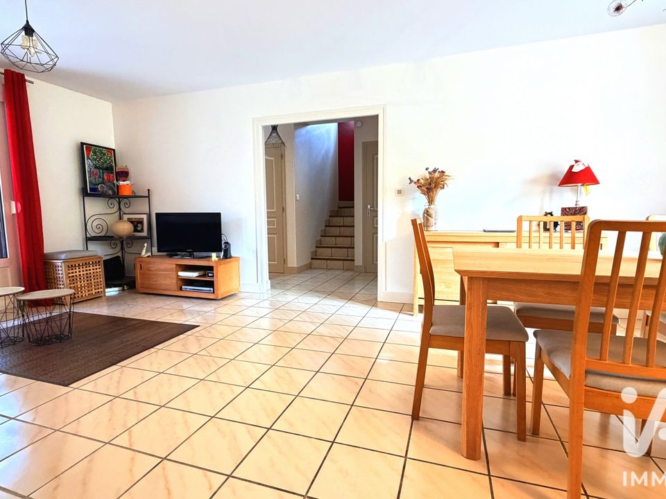 Villa in Saint-Etienne, Loire - foto 2