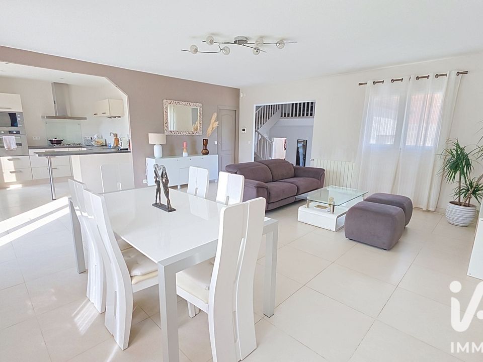 Haus in Pontault-Combault, Seine-et-Marne - Foto 1
