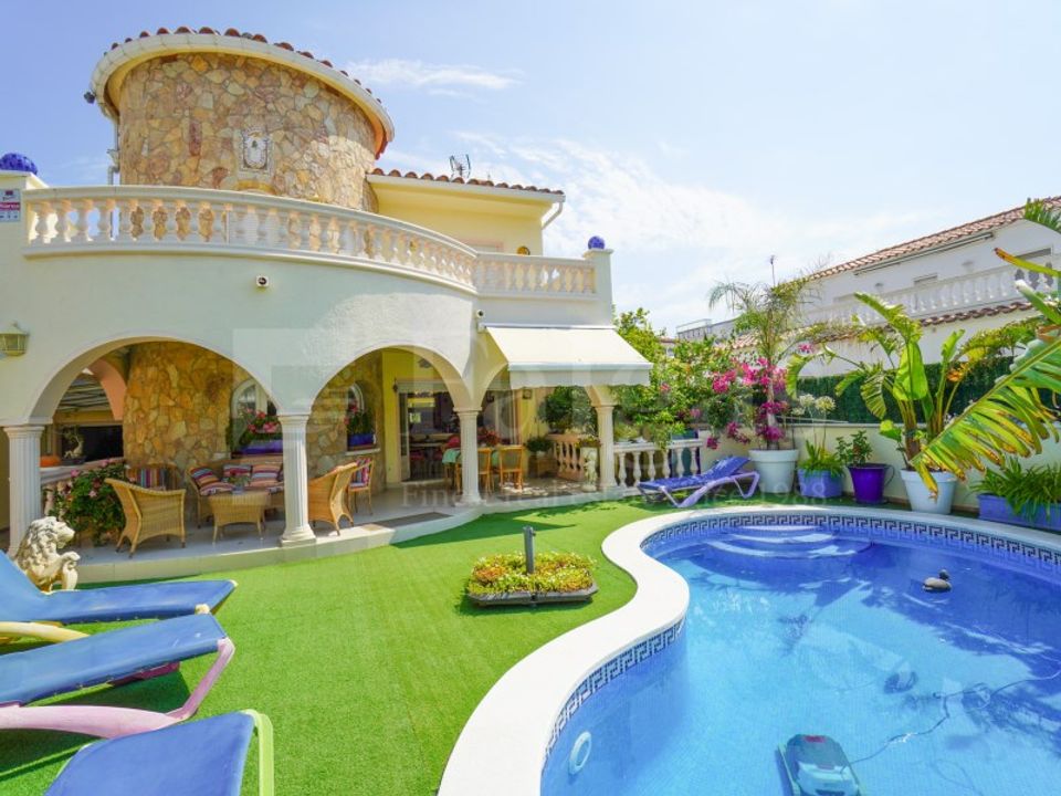 Villa i Empuriabrava, Gerona - foto 3