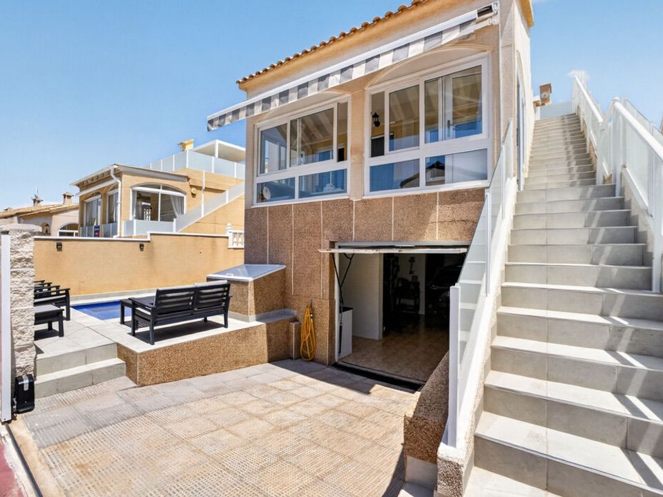 Villa i Orihuela, Alicante - foto 1