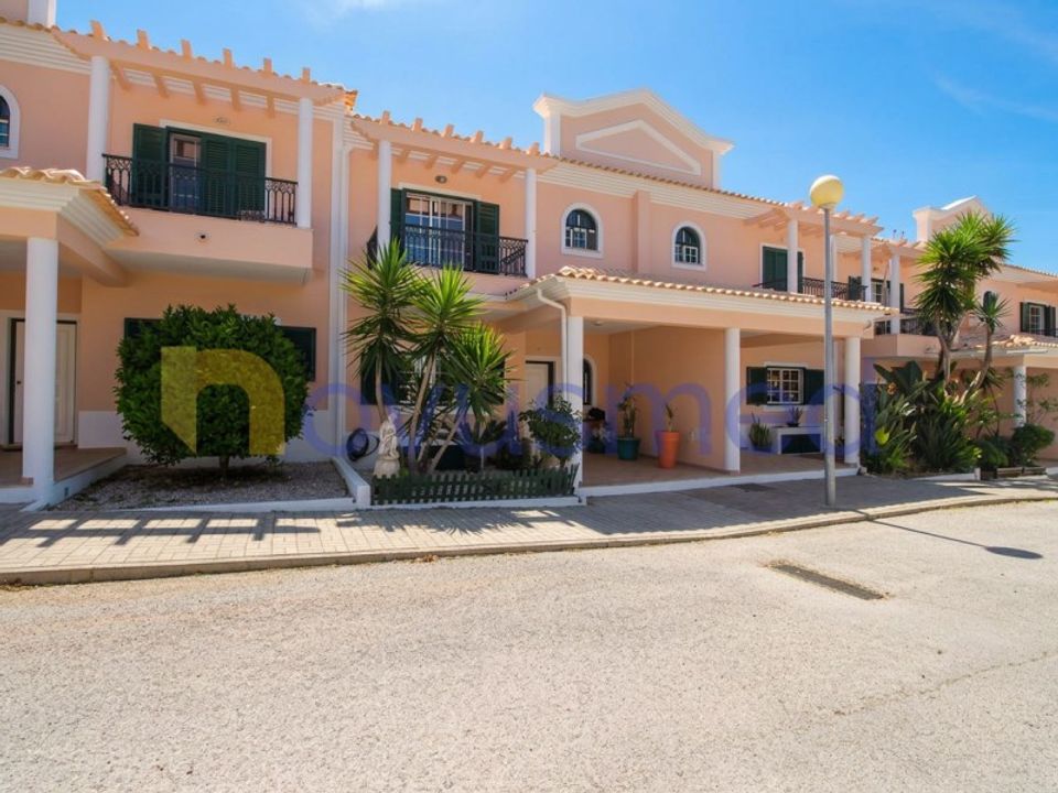 Rijtjeshuis in Ferreiras, Faro - foto 2