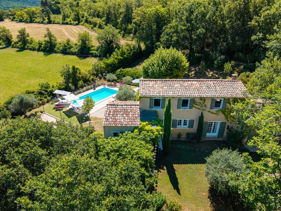 Villa i Bonnieux, Vaucluse - foto 1