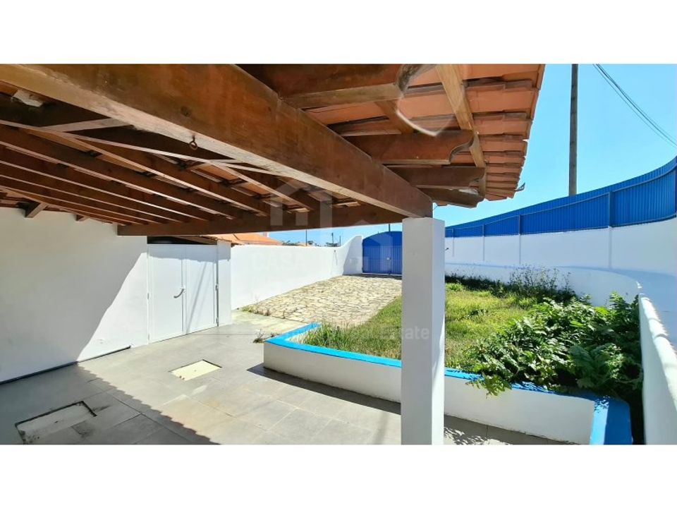 Villa in Sao Joao das Lampas e Terrugem, Lisbon - photo 3