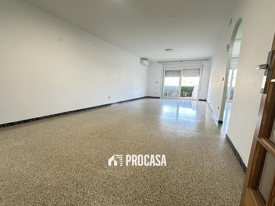 Lejlighed i Empuriabrava, Gerona - foto 2