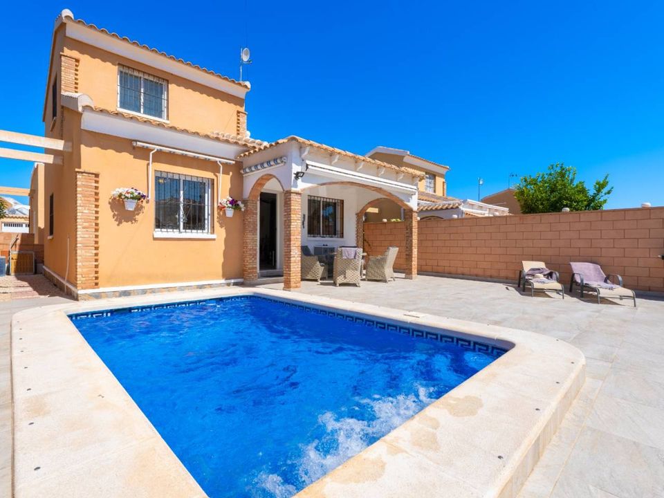 Villa i Playa Flamenca, Alicante - bilde 1