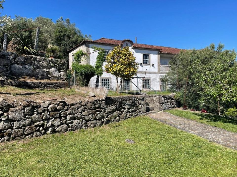 Farm i Arcos de Valdevez, Viana do Castelo - foto 1