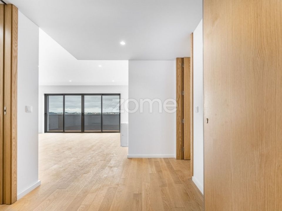 Apartment in Maia, Porto - photo 2
