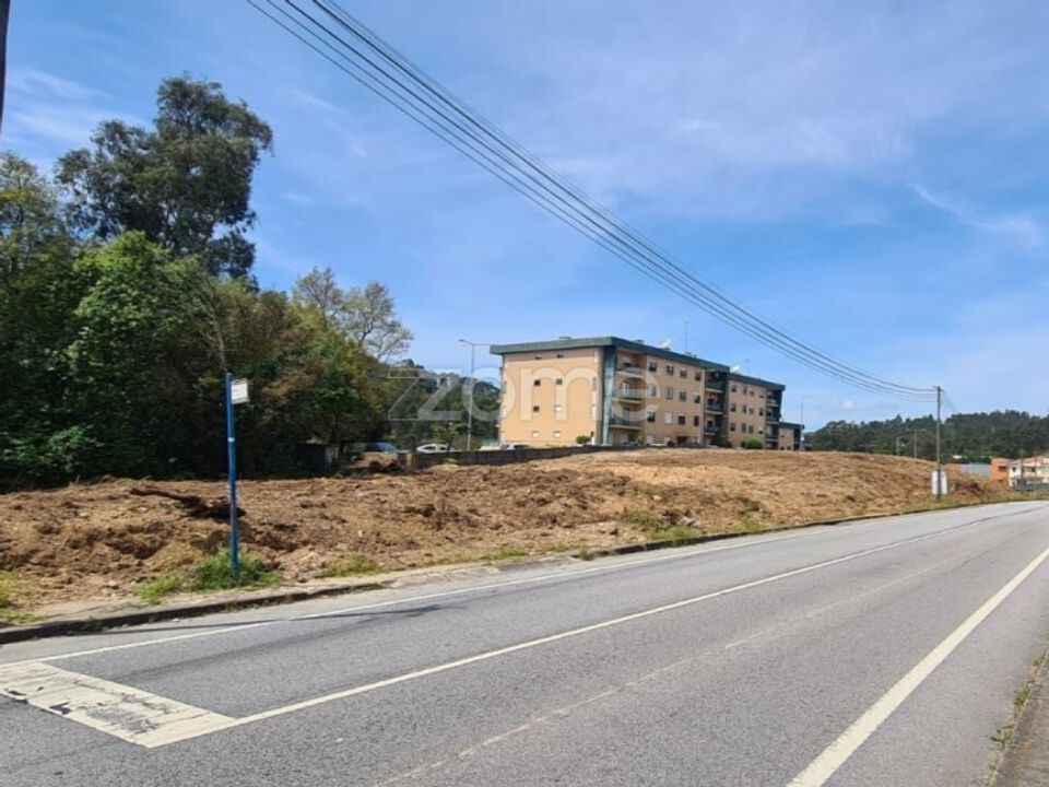 Helårsgrund i Valongo, Porto - foto 1