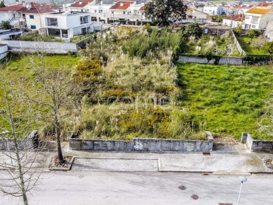 Helårsgrund i Grijo, Porto - foto 4