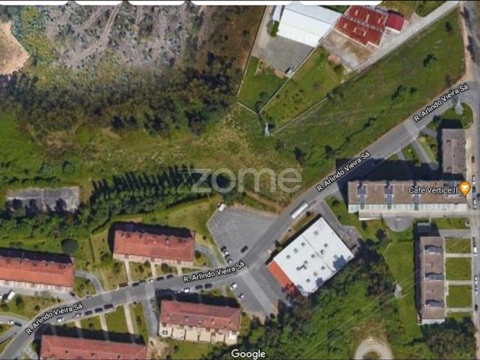 Helårsgrund i Fanzeres, Porto - foto 1