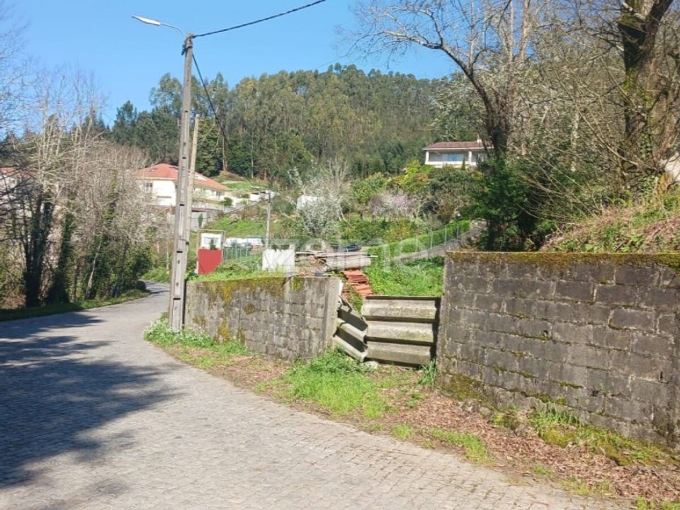 Terra em Lever, Porto - foto 1