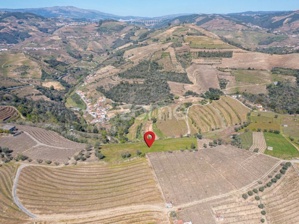 Terra a Santa Marta de Penaguiao, Vila Real - foto 1