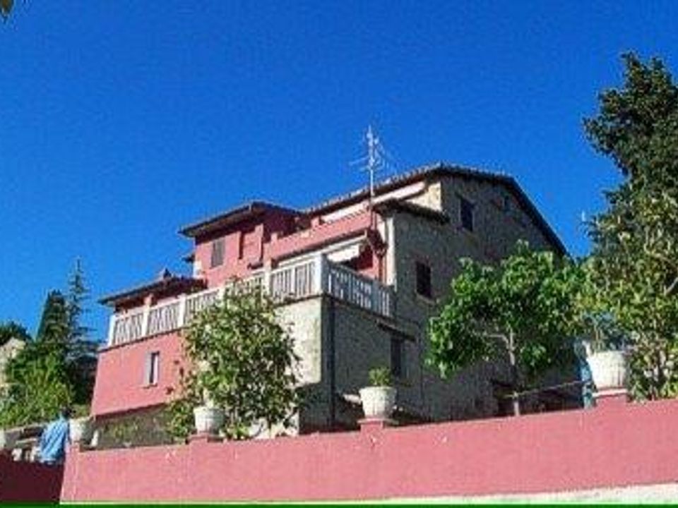 Villa en Roccafluvione, Ascoli Piceno - foto 1