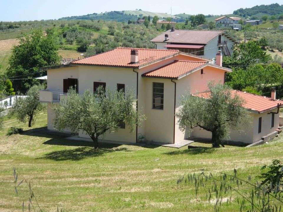 Villa - Pescara, Pescara - photo 1