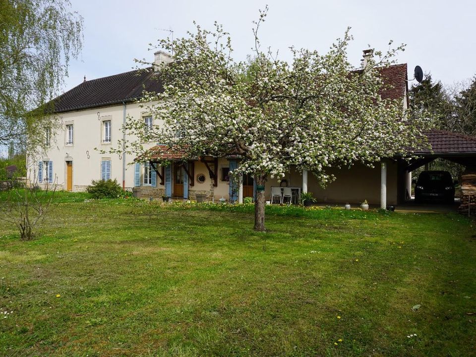 Villa i Savigny-en-Revermont, Saone-et-Loire - foto 2