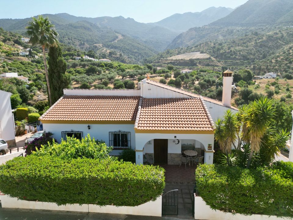 Villa i Alcaucin, Malaga - foto 2