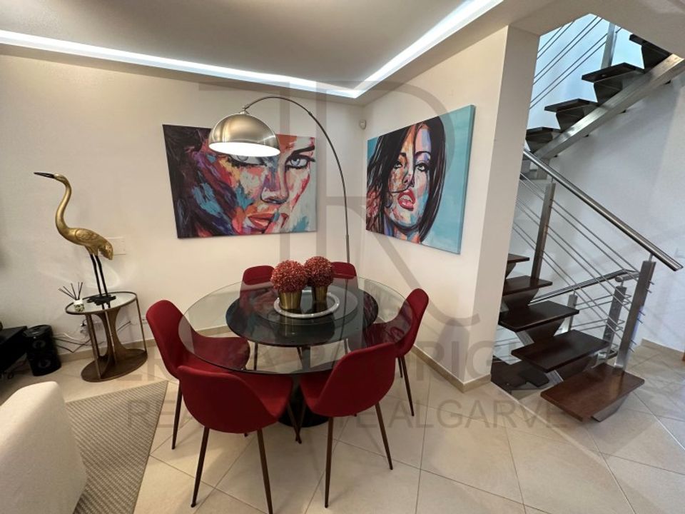 Villa i Quarteira, Faro - foto 1