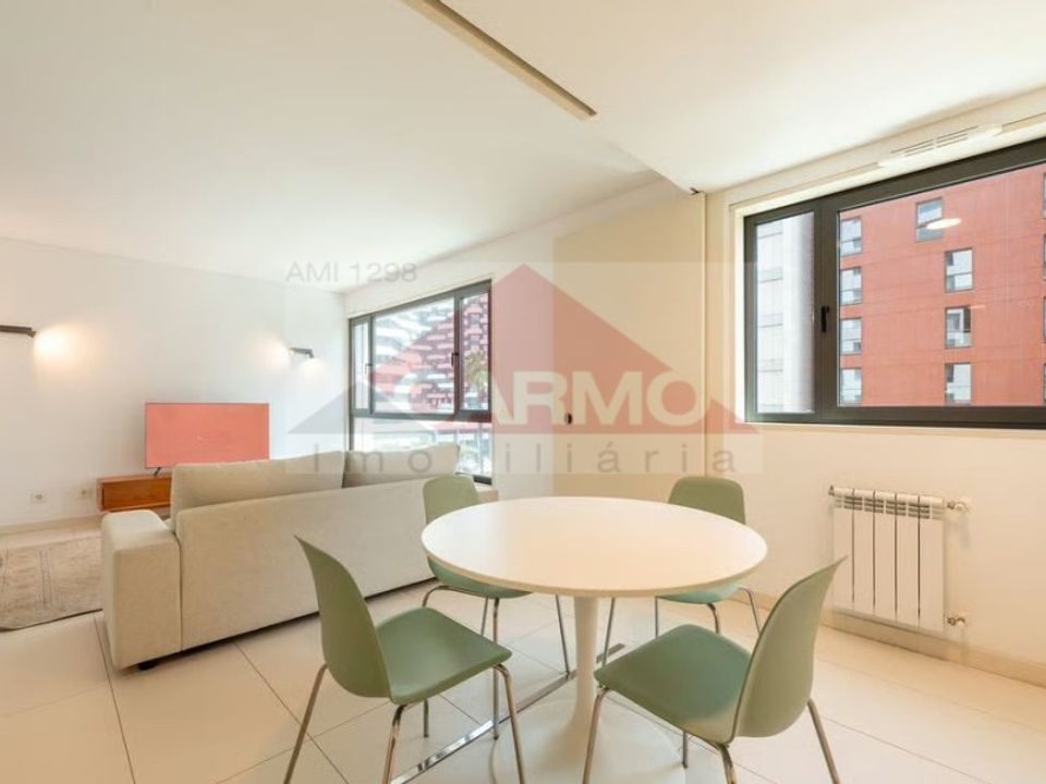 Apartment in Moscavide-Parque das Nacoes, Lisbon - photo 3