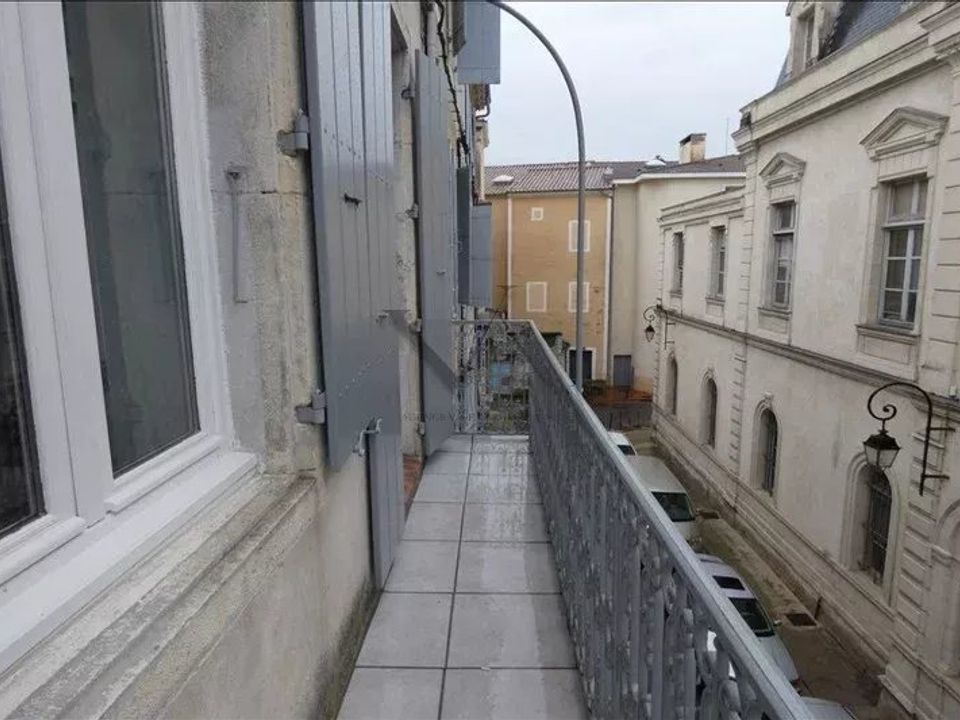 Apartment in Montelimar, Drome - photo 3