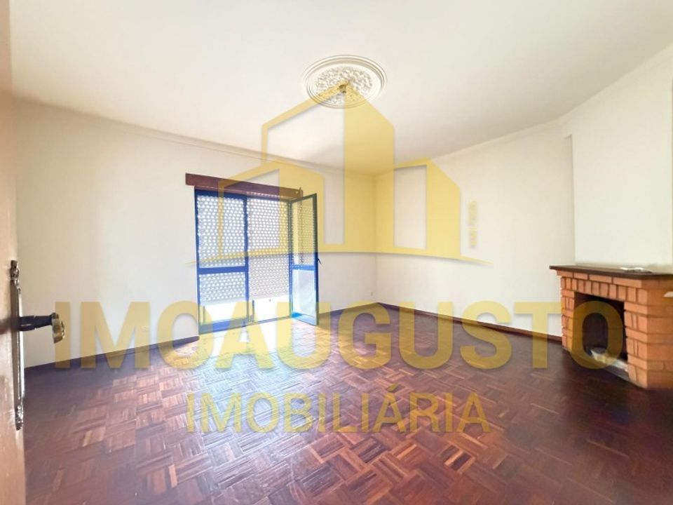 Apartment in Guarda, Guarda - photo 3