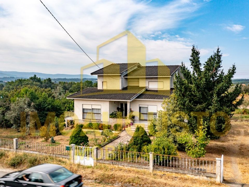 Villa a Santa Comba Dao, Viseu - foto 1