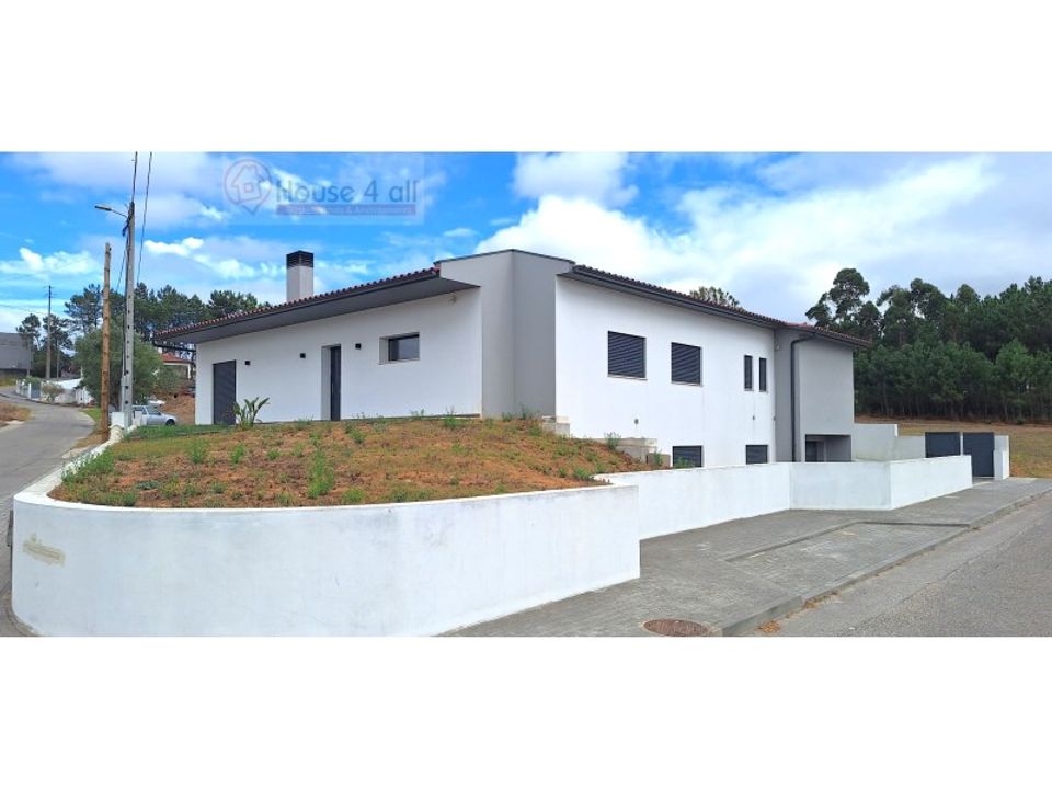 Villa in Bidoeira de Cima, Leiria - foto 1