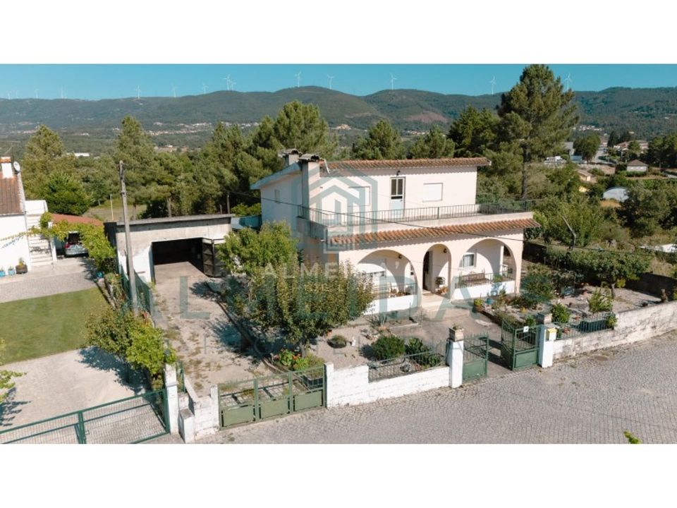 Villa i Vila Pouca de Aguiar, Vila Real - foto 1