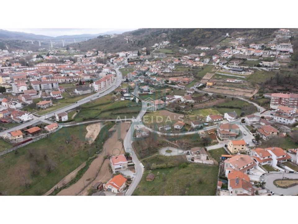 Helårsgrund i Vila Pouca de Aguiar, Vila Real - foto 2