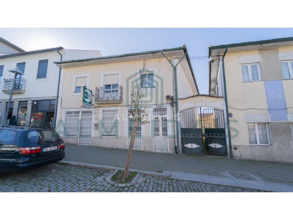 Villa - Vila Pouca de Aguiar, Vila Real - photo 1