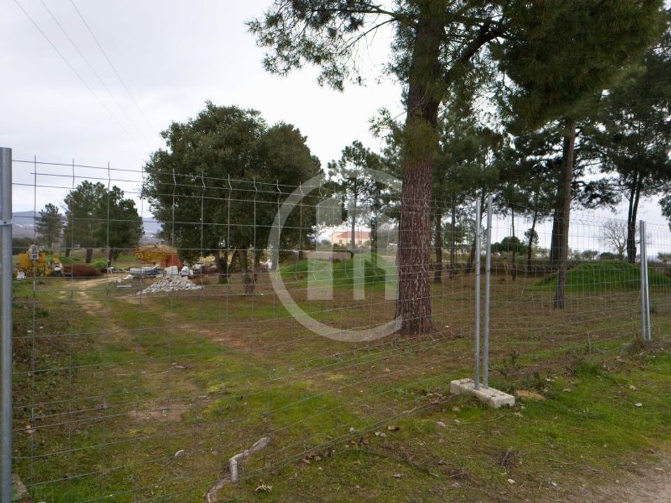 Helårsgrund i Fundao, Castelo Branco - foto 2