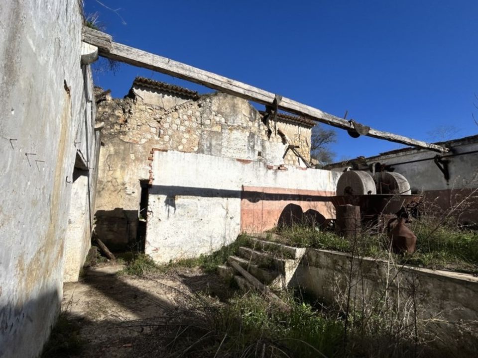 Ruinere i Rio Maior, Santarem - foto 3