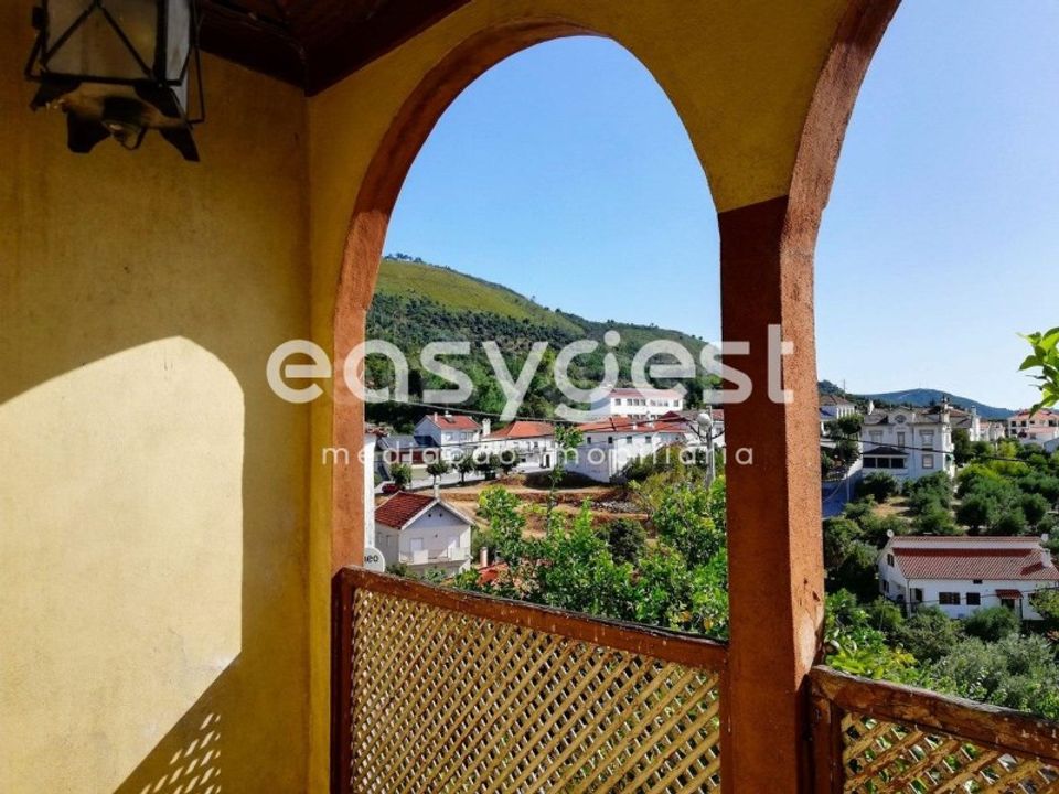 Villa en Alpedrinha, Castelo Branco - foto 1