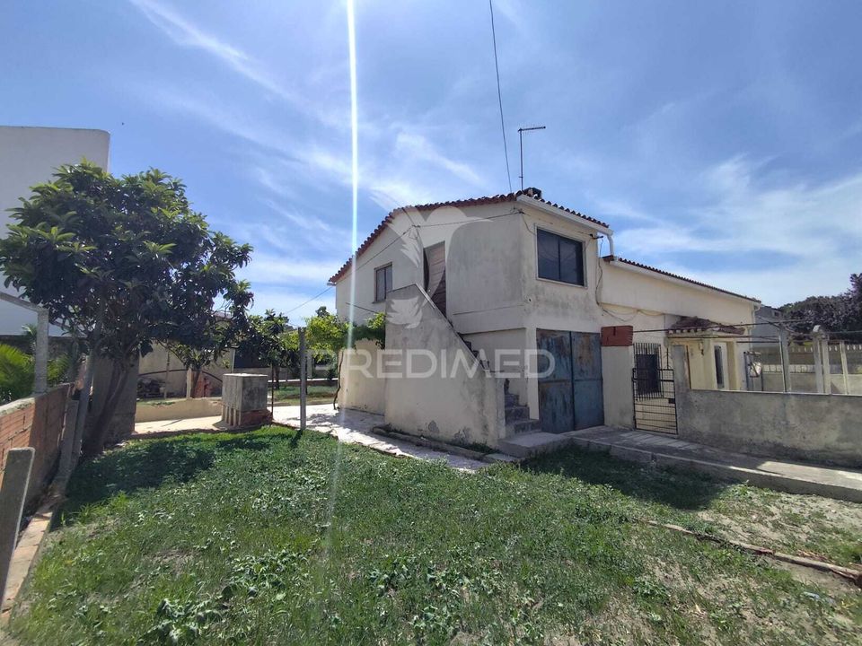 Byhus i Almada, Setubal - foto 1