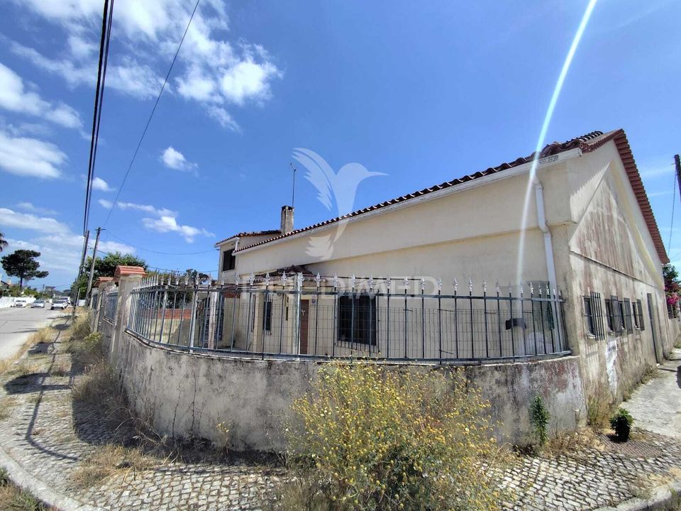Byhus i Almada, Setubal - foto 3