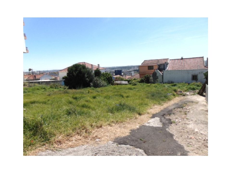 Terra a Amadora, Lisbon - foto 1