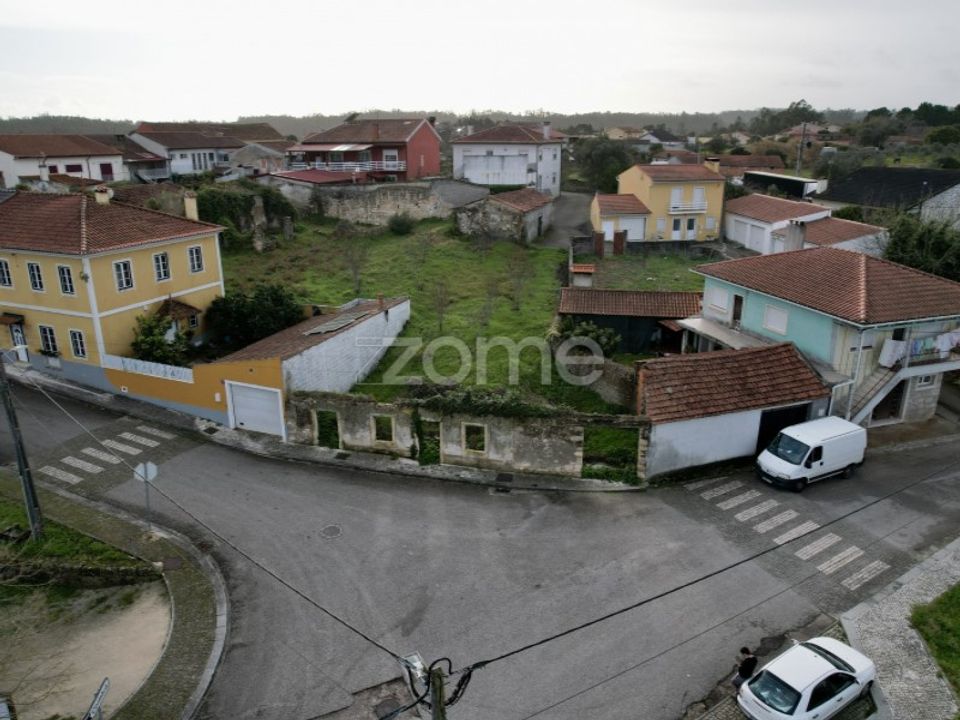 Villa - Mealhada, Aveiro - photo 1