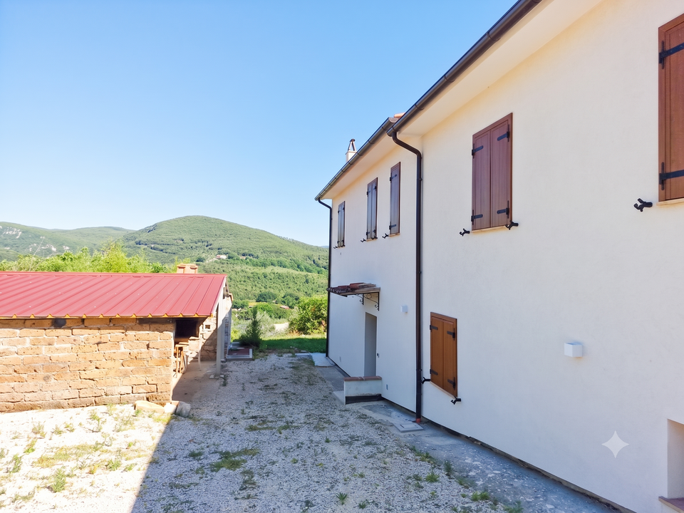 Byhus i Amelia, Terni - foto 1
